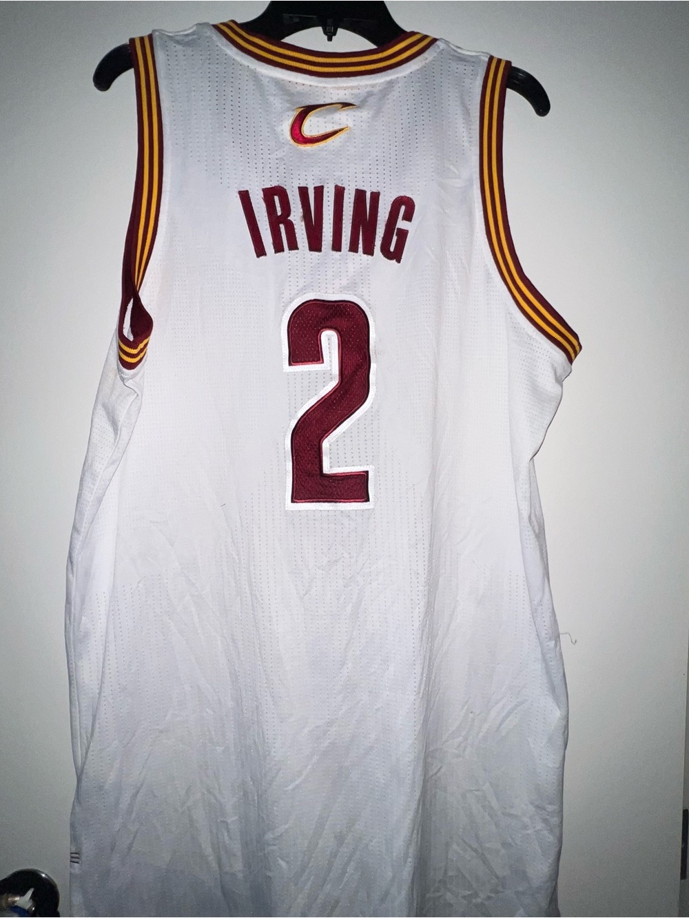 Authentic men's kyrie irving Cavaliers #2 White Basketball Jersey XL - Picture 4 of 6